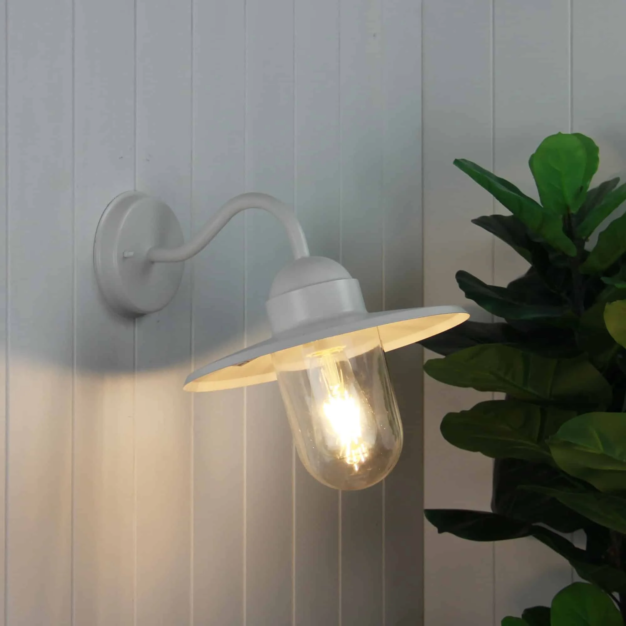 Oriel Alley Outdoor Lantern Coach Wall Light