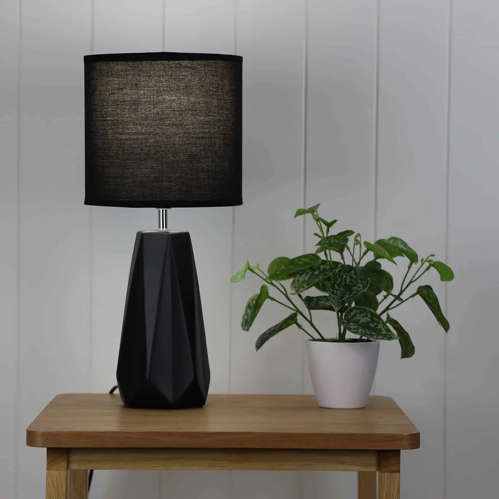 Oriel Shelly Ceramic Table Lamp in Black or White
