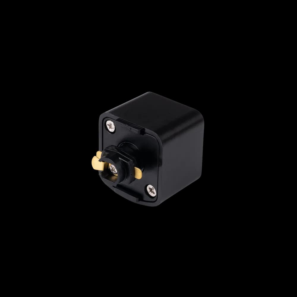 SAL TRACK ADAPTOR 33x33x40MM